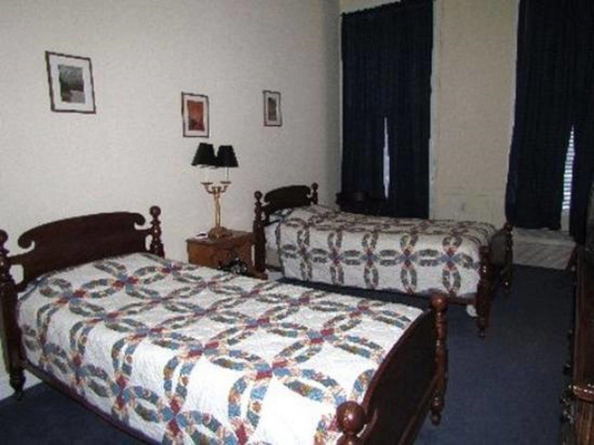 Macarthur Inn Narrows Camera foto